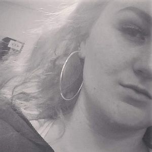 Meet your Posher, Faith